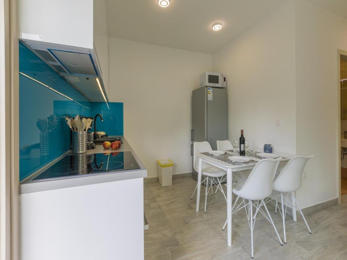Apartments Mb ซริกเวนิซา ภายนอก รูปภาพ