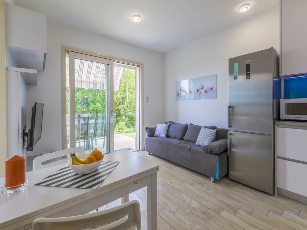 Apartments Mb ซริกเวนิซา ภายนอก รูปภาพ