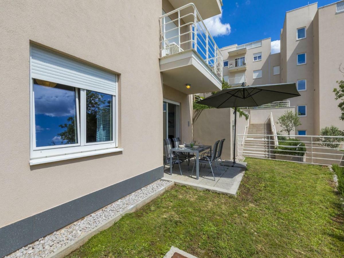 Apartments Mb ซริกเวนิซา ภายนอก รูปภาพ