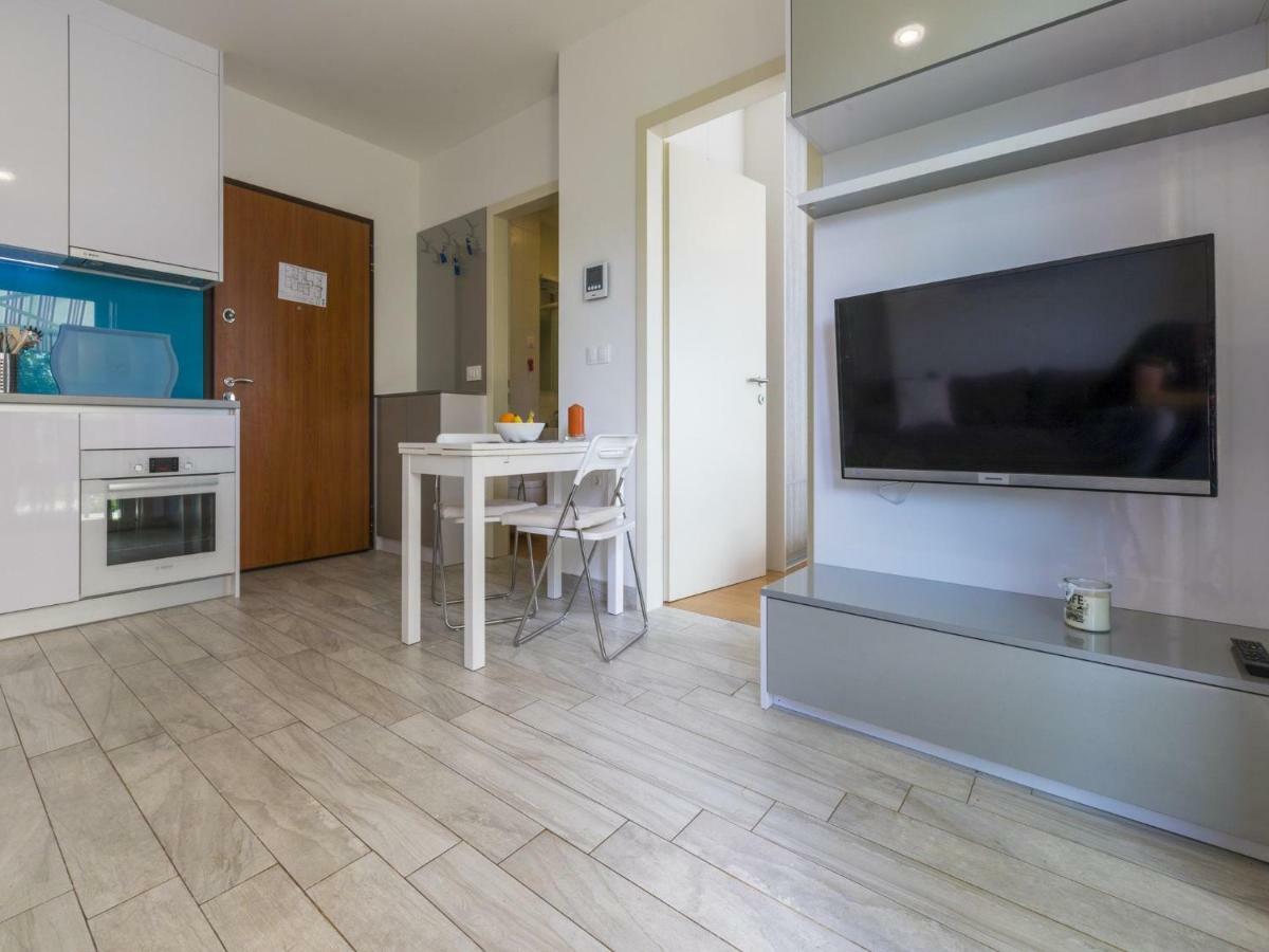 Apartments Mb ซริกเวนิซา ภายนอก รูปภาพ