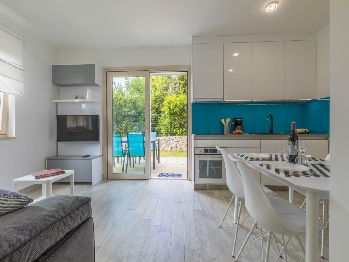 Apartments Mb ซริกเวนิซา ภายนอก รูปภาพ