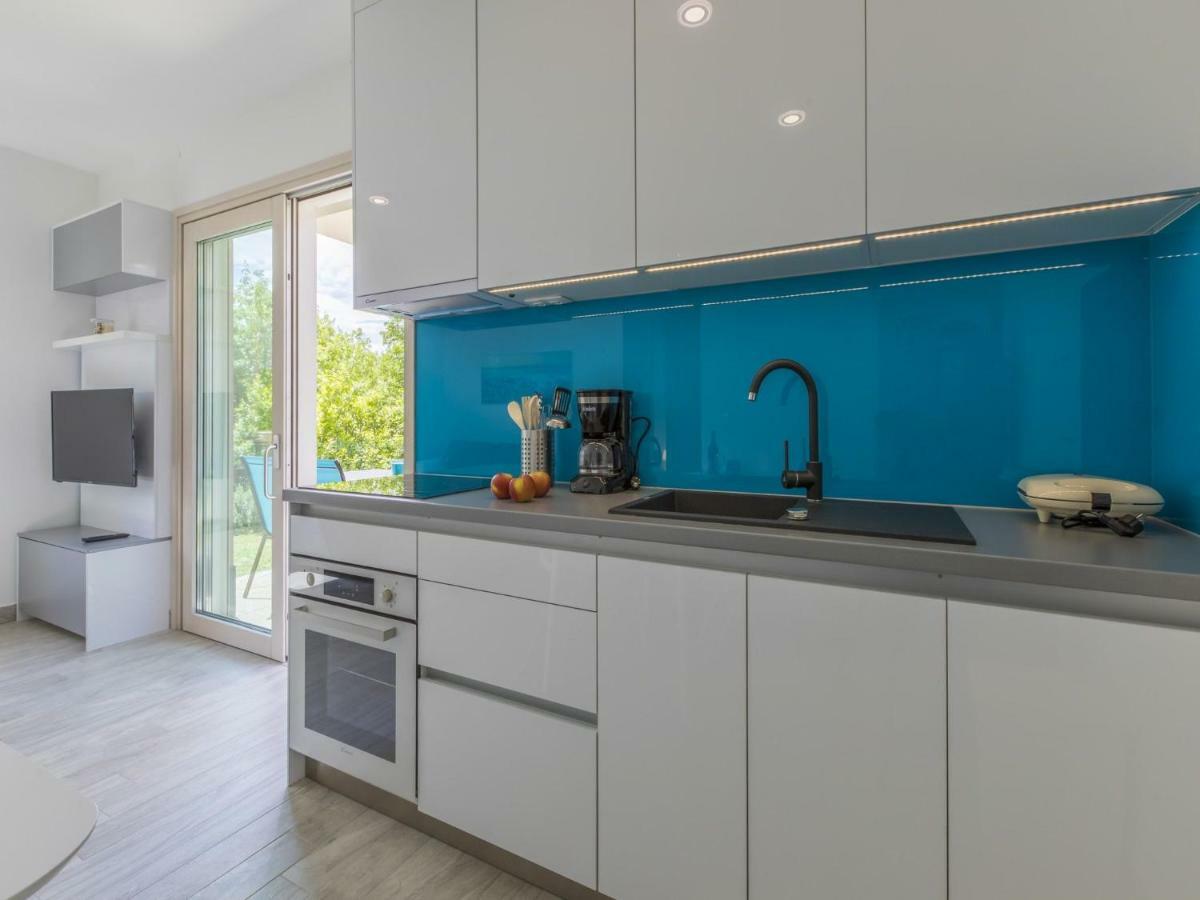 Apartments Mb ซริกเวนิซา ภายนอก รูปภาพ